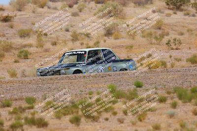 media/May-31-2025-CalClub SCCA (Sat) [[2c1a04e1ee]]/Race/Group 1/Turn 4b/